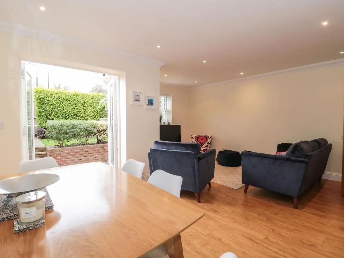 Holiday home 9A Wick Lane Villa Christchurch  United Kingdom